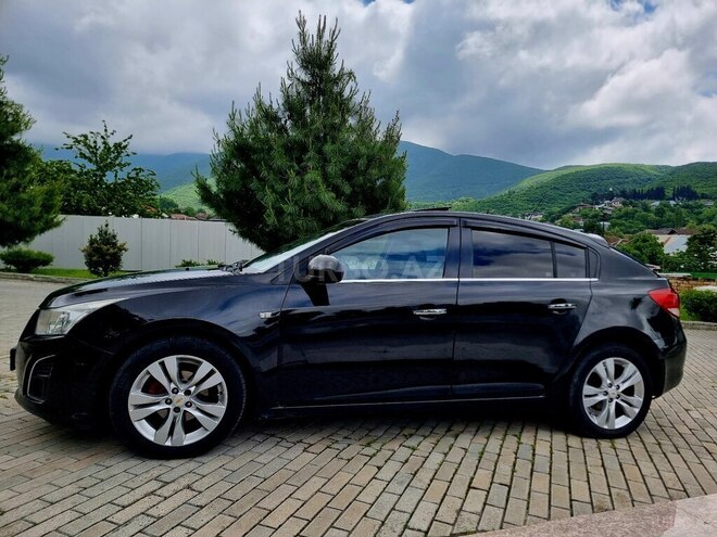 Chevrolet Cruze 2013, 260,000 km - 1.8 л - Şəki