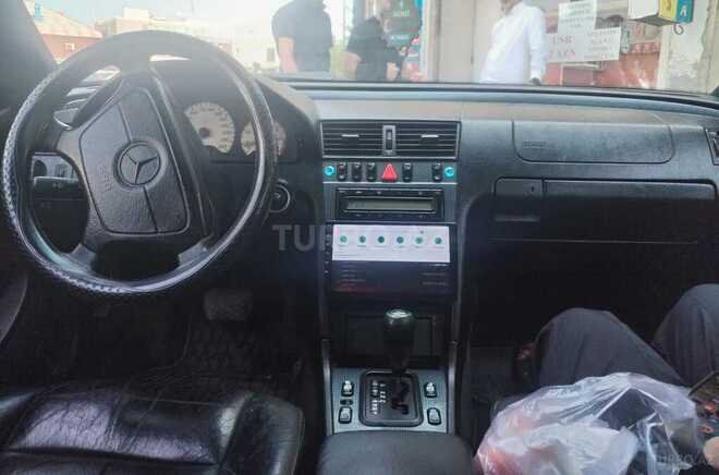 Mercedes C 240 1998, 271,505 km - 2.4 l - Bakı