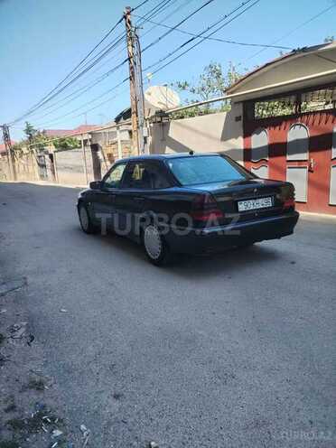 Mercedes C 240 1998, 271,505 km - 2.4 l - Bakı