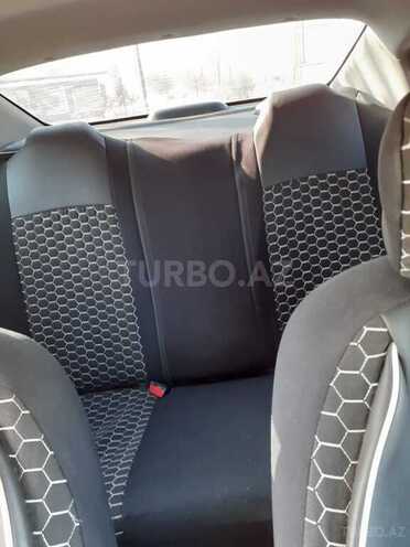 Kia Rio 2013, 270,000 km - 1.4 l - Naxçıvan