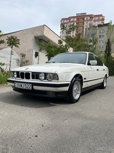BMW 520 1993, 355,000 km - 2.0 l - Bakı