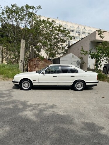 BMW 520 1993, 355,000 km - 2.0 l - Bakı