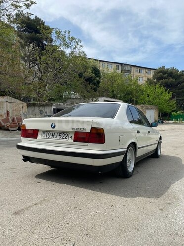BMW 520 1993, 355,000 km - 2.0 l - Bakı