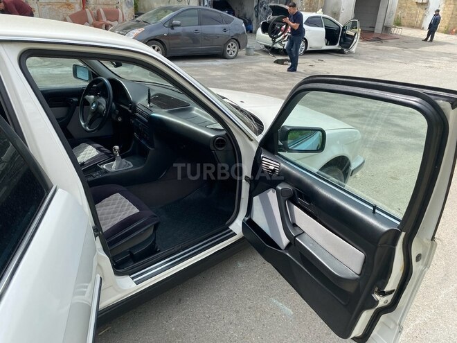 BMW 520 1993, 355,000 km - 2.0 l - Bakı