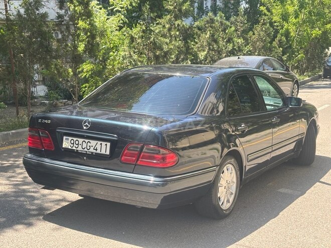 Mercedes E 240 1997, 318,000 km - 2.4 l - Bakı