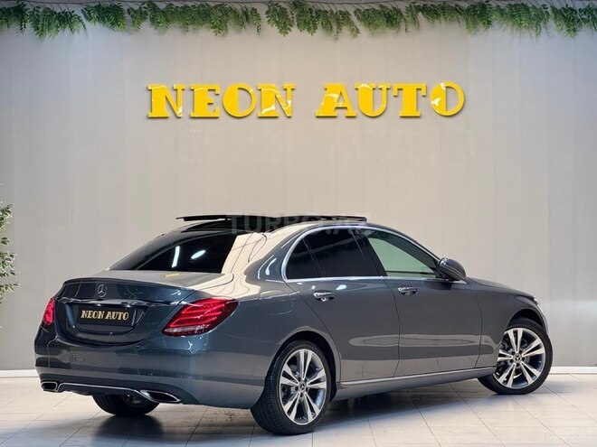 Mercedes C 300 2018, 85,000 km - 2.0 l - Bakı