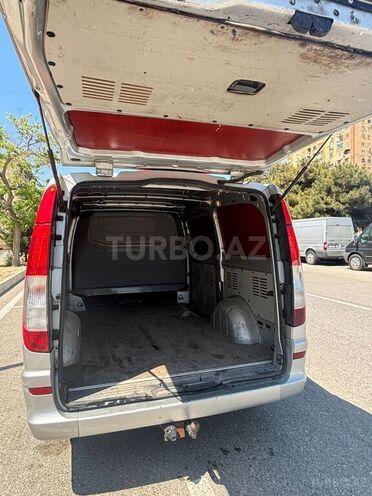 Mercedes Vito 115 2006, 263,000 km - 2.2 л - Bakı