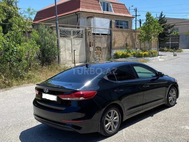 Hyundai Elantra 2016, 193,121 km - 2.0 л - Bakı