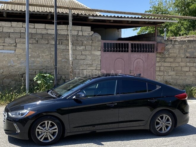 Hyundai Elantra 2016, 193,121 km - 2.0 л - Bakı