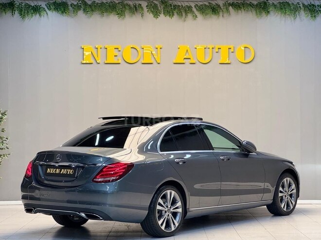 Mercedes C 300 2018, 85,000 km - 2.0 l - Bakı