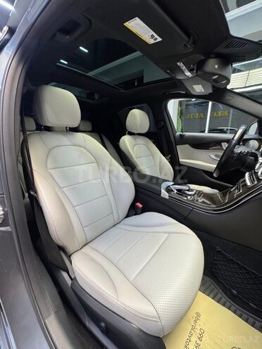 Mercedes C 300 2018, 85,000 km - 2.0 l - Bakı