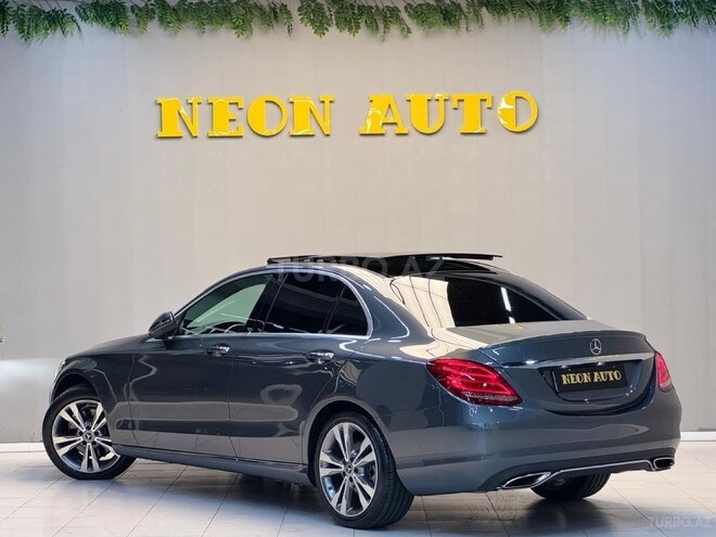 Mercedes C 300 2018, 85,000 km - 2.0 l - Bakı