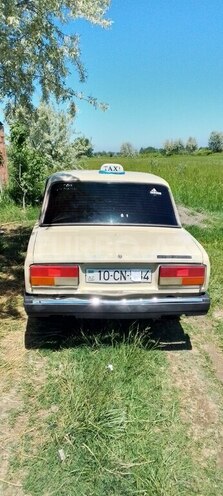 LADA (VAZ) 2105 1996, 30,000 km - 1.5 l - Xaçmaz