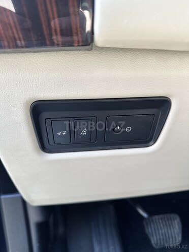 Land Rover Range Rover 2016, 87,000 km - 3.0 l - Bakı