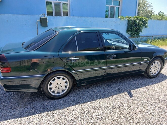 Mercedes C 220 d 1999, 333,000 km - 2.2 l - Bakı