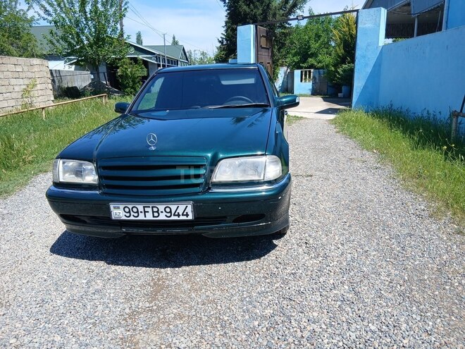 Mercedes C 220 d 1999, 333,000 km - 2.2 l - Bakı