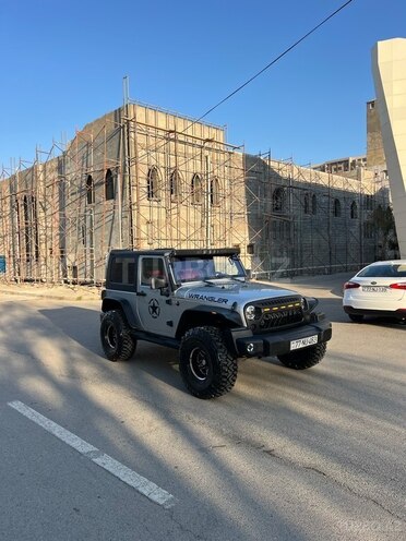 Jeep Wrangler-4