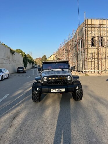 Jeep Wrangler-2