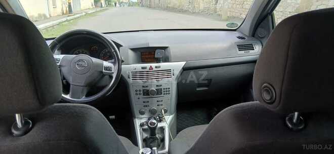 Opel Astra 2009, 253,323 km - 1.4 l - Gəncə
