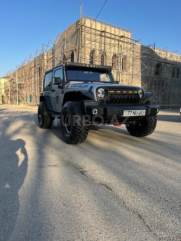 Jeep Wrangler-3