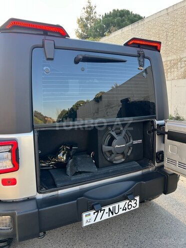 Jeep Wrangler-11
