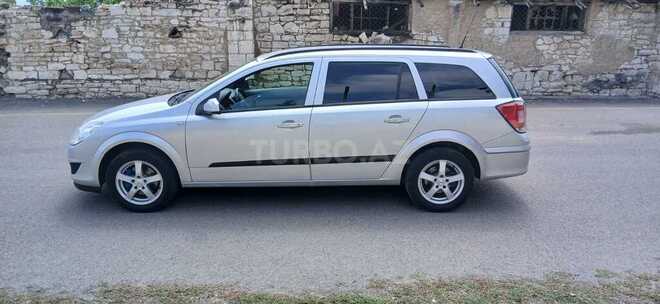 Opel Astra 2009, 253,323 km - 1.4 l - Gəncə