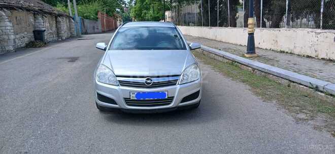 Opel Astra 2009, 253,323 km - 1.4 l - Gəncə