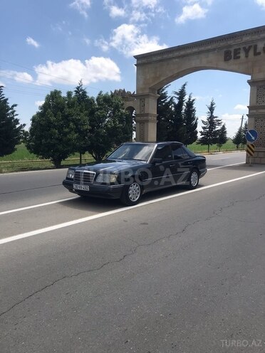 Mercedes E 200 d 1995, 200,000 km - 2.0 l - Beyləqan