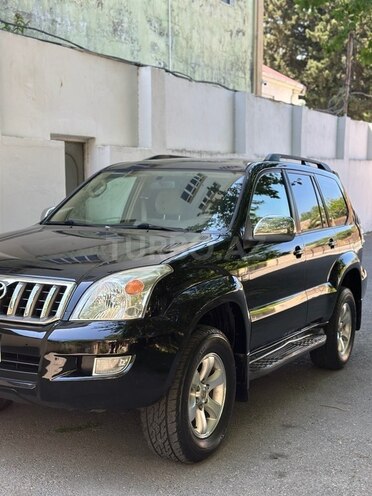 Toyota Land Cruiser Prado-4
