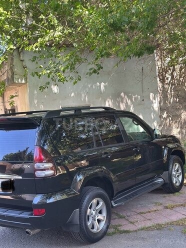 Toyota Land Cruiser Prado-9