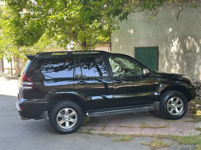 Toyota Land Cruiser Prado-14