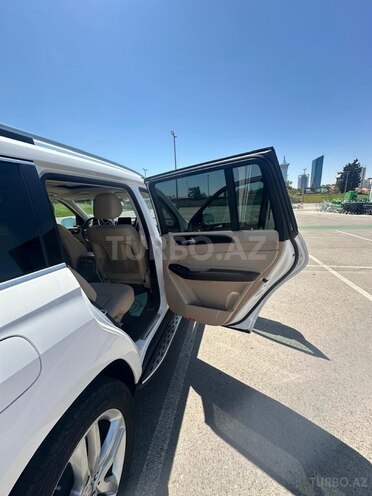 Mercedes GLS 450 4MATIC 2017, 119,900 km - 3.0 l - Bakı