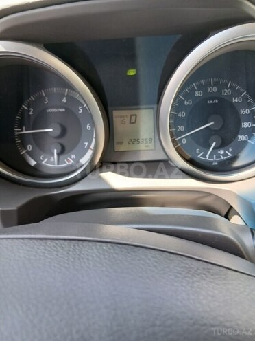 Toyota Land Cruiser Prado 2014, 225,000 km - 2.7 l - Bakı