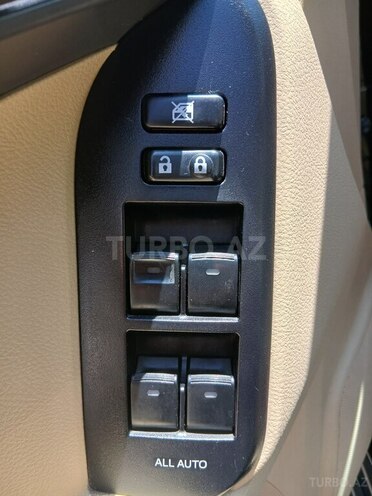 Toyota Land Cruiser Prado 2014, 225,000 km - 2.7 l - Bakı
