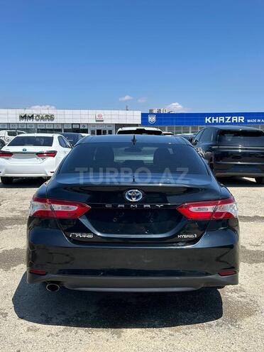 Toyota Camry-9