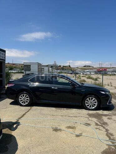 Toyota Camry-7