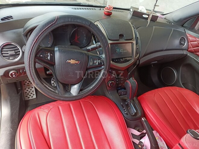Chevrolet Cruze 2014, 302,000 km - 1.6 л - Biləsuvar