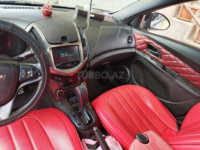 Chevrolet Cruze 2014, 302,000 km - 1.6 л - Biləsuvar