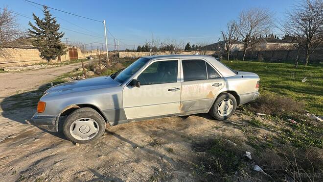 Mercedes E 200 d 1993, 729,000 km - 2.0 l - Bakı