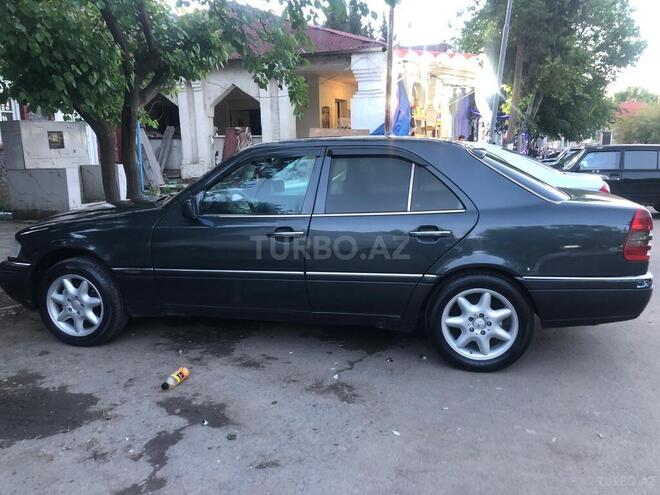 Mercedes C 180 1995, 185,000 km - 1.8 l - Tovuz