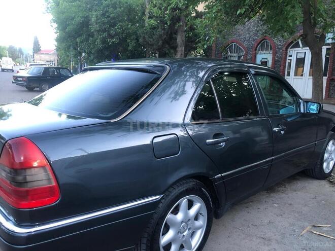 Mercedes C 180 1995, 185,000 km - 1.8 l - Tovuz