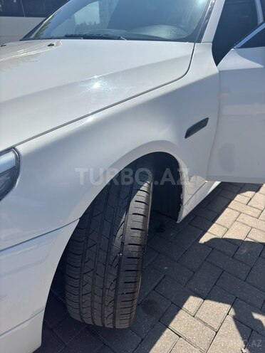 BMW 520 2004, 342,000 km - 2.2 l - Astara