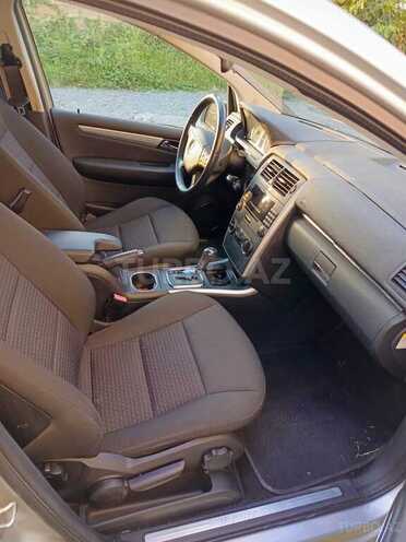 Mercedes B 180 2010, 58,000 km - 1.7 l - Qəbələ