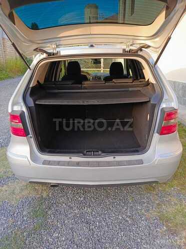 Mercedes B 180 2010, 58,000 km - 1.7 l - Qəbələ