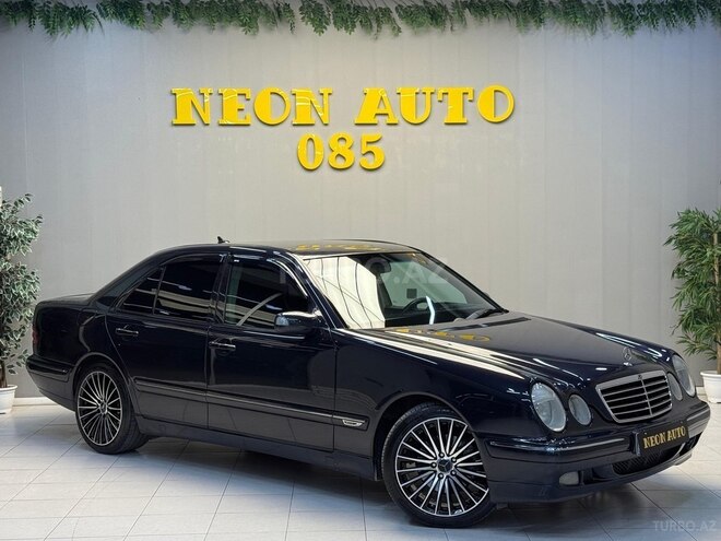 Mercedes E 270 2001, 234,000 km - 2.7 l - Sumqayıt