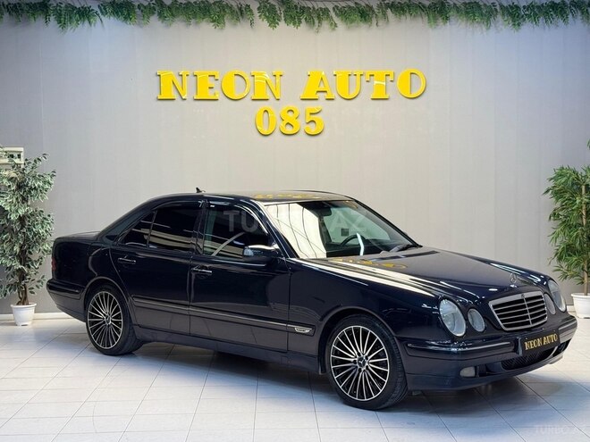 Mercedes E 270 2001, 234,000 km - 2.7 l - Sumqayıt