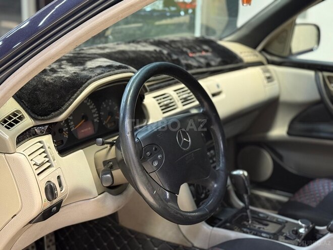 Mercedes E 270 2001, 234,000 km - 2.7 l - Sumqayıt