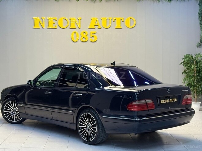 Mercedes E 270 2001, 234,000 km - 2.7 l - Sumqayıt