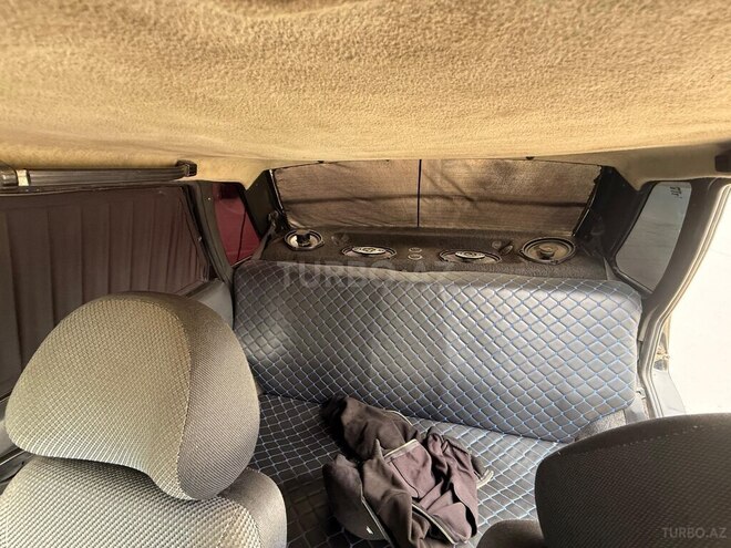 LADA (VAZ) 2115 2010, 250,000 km - 1.5 л - Salyan