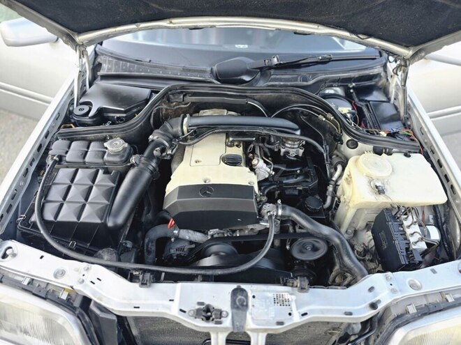 Mercedes C 180 1999, 318,000 km - 1.8 l - Bakı